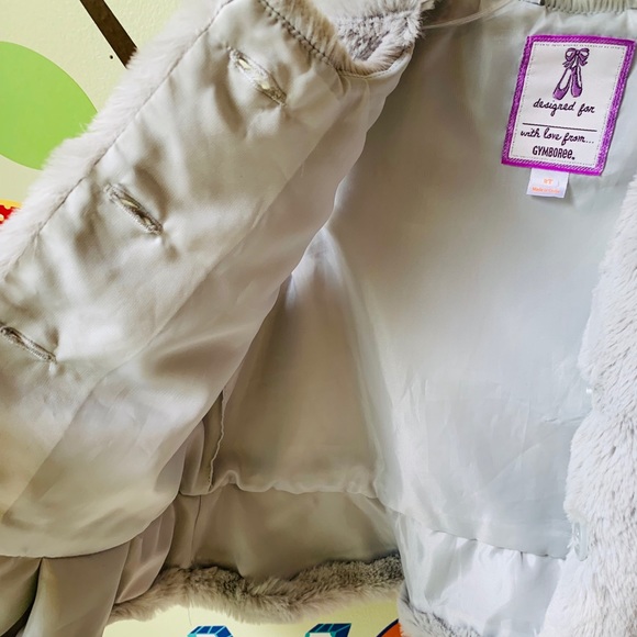 Gymboree Faux Fur Peplum Prima Ballerina Vest 2T - Picture 4 of 5